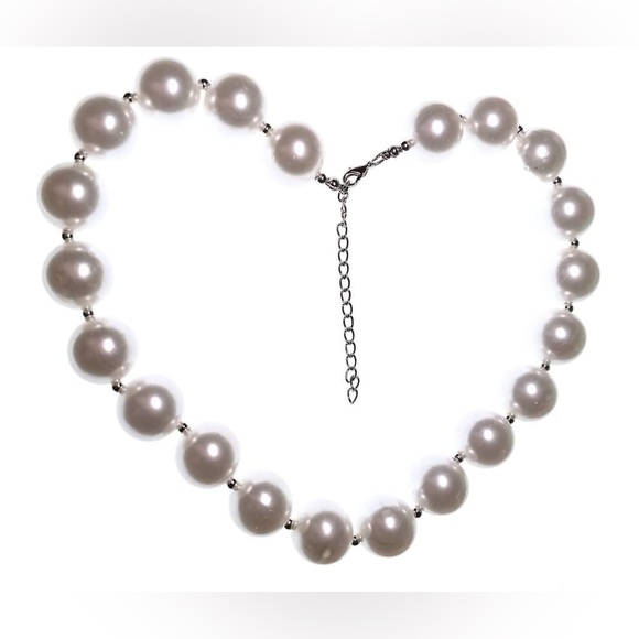 Vintage huge faux pearl & glass beaded 19"-23" necklace. - Picture 3 of 3